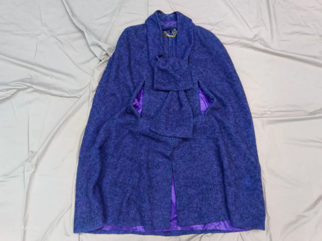 LWC03 Wool capes