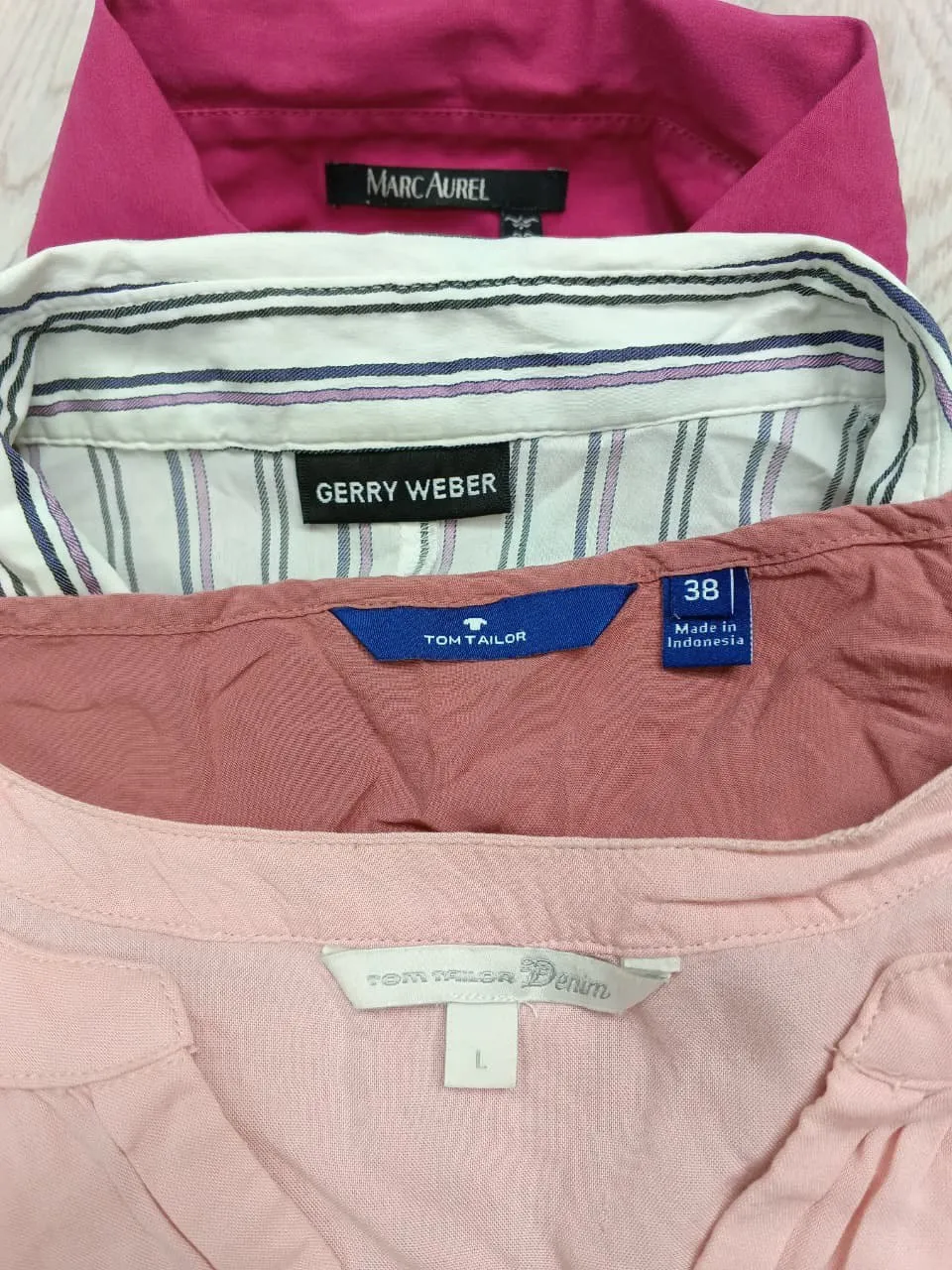 10026 Cotton blouses