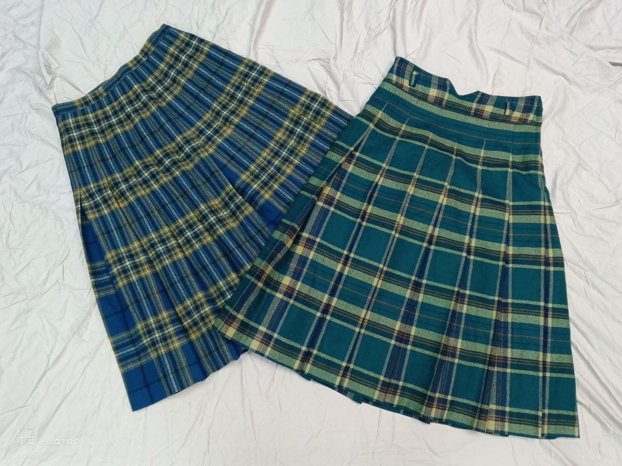 SKI15 Pleated skirts winter