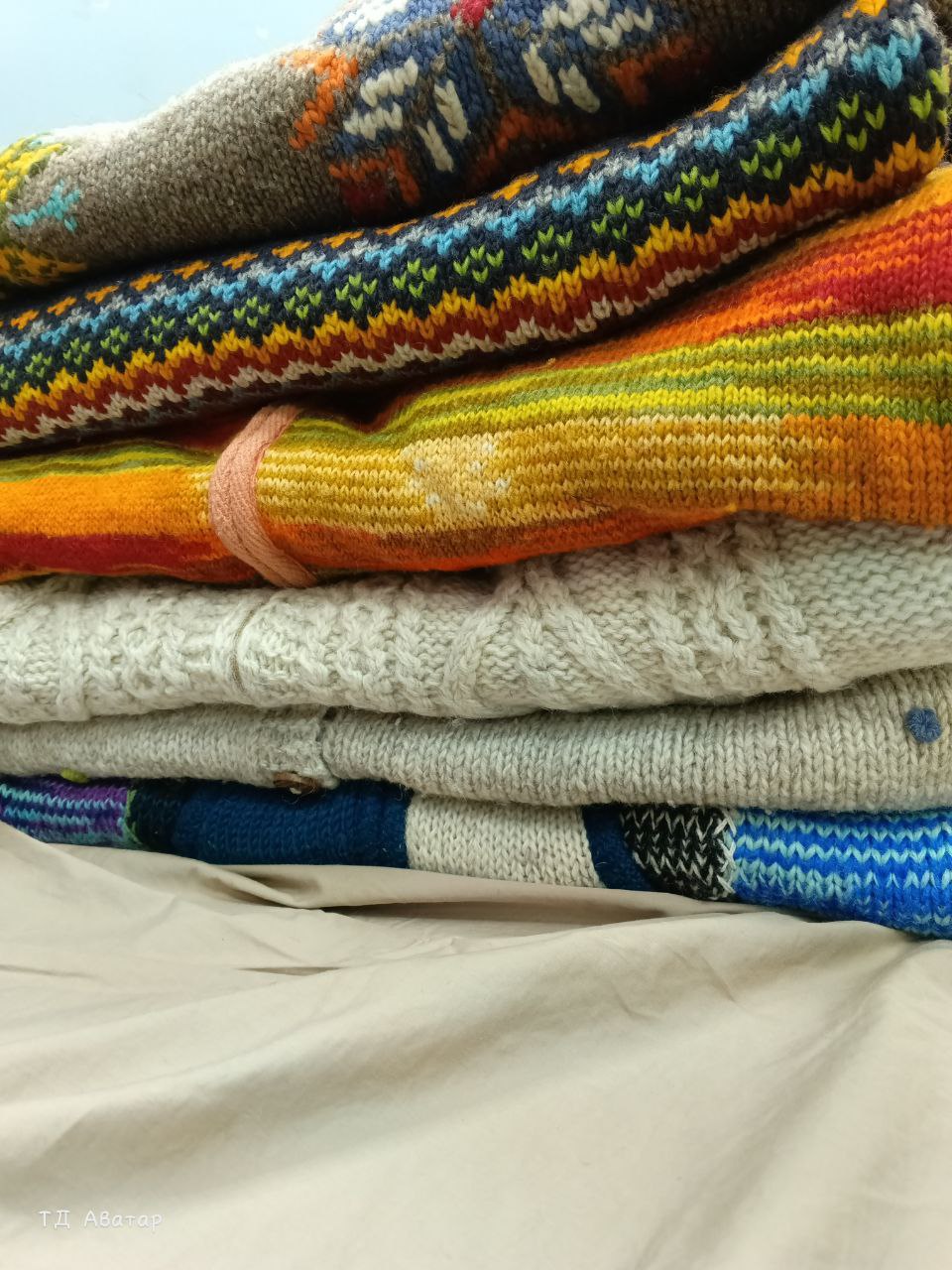 MKW33 Ethnic wool pullovers uni